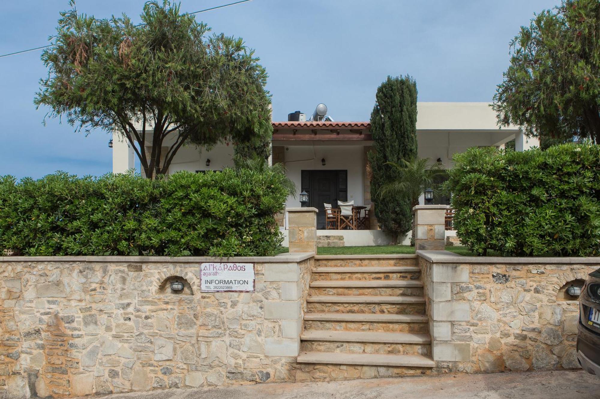 Agarathos Traditional Rooms - Pool - Kaliviani -On The Road To Balos Apartment Kaliviani