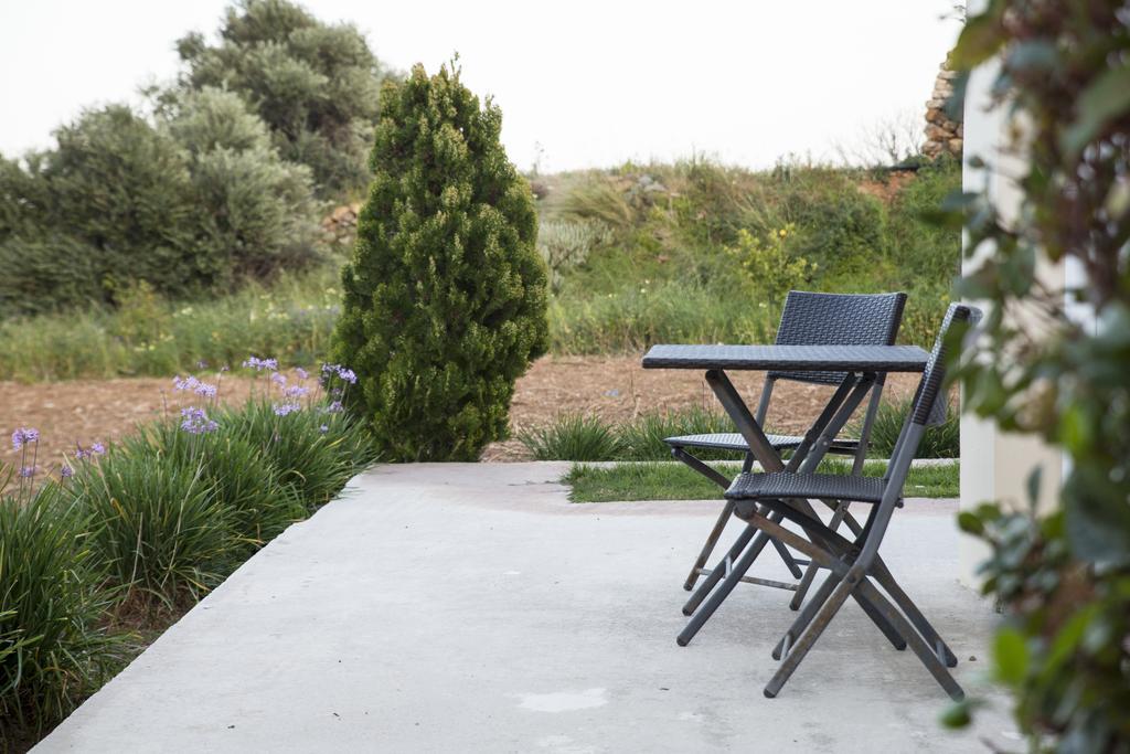 Agarathos Traditional Rooms - Pool - Kaliviani -On The Road To Balos Apartment *