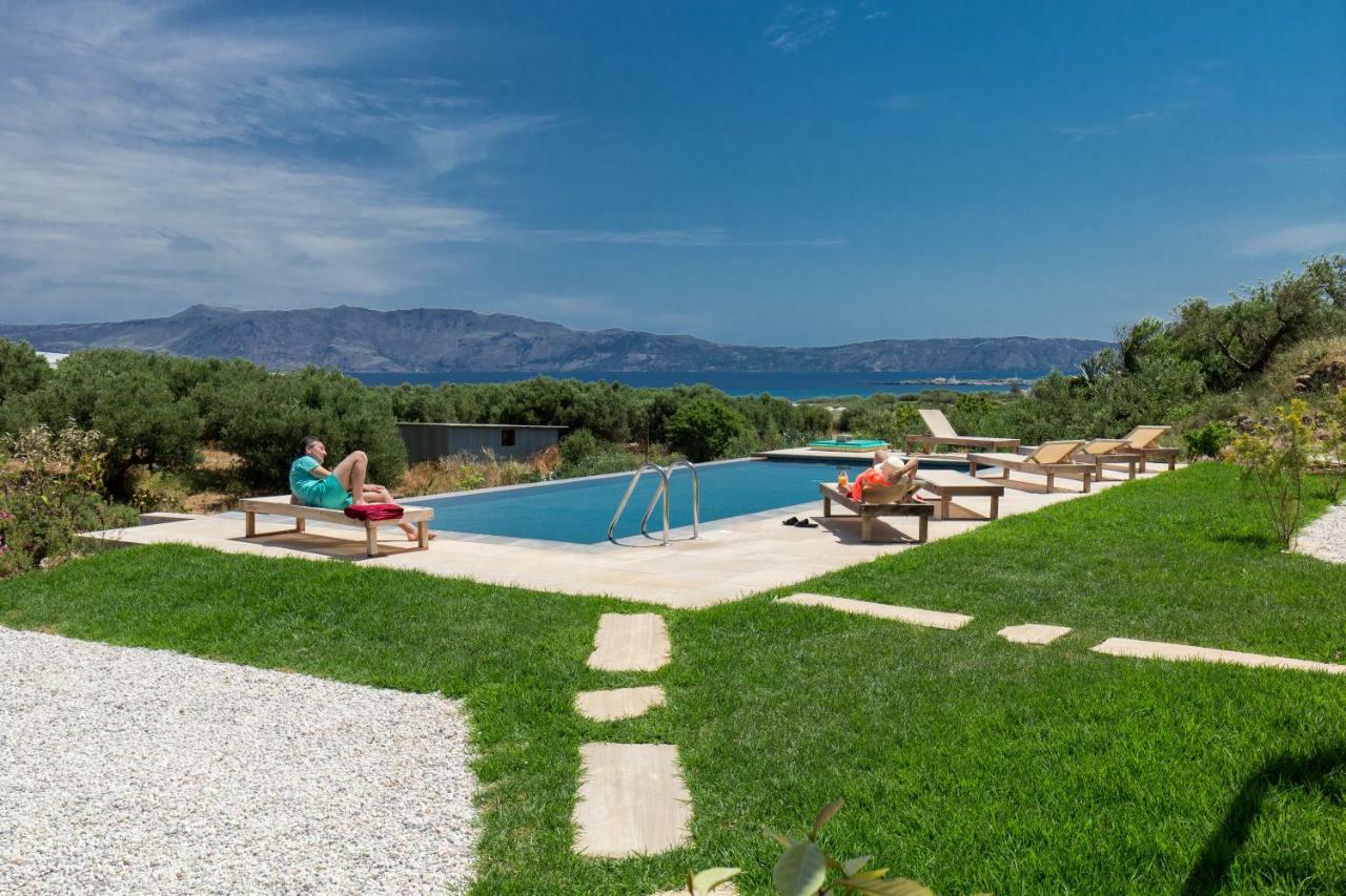 Agarathos Traditional Rooms - Pool - Kaliviani -On The Road To Balos * Kaliviani